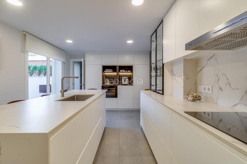 Foto cd27e3cc-567c-4536-8a58-54b013c89dd1. Reihenhaus mit heizung pool in Teià