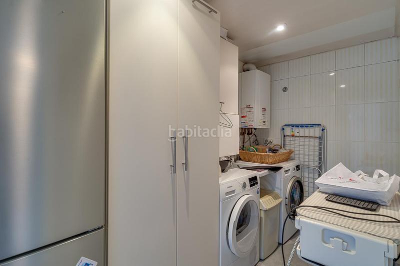 Foto d3d2fb82-92b9-4afb-9fb2-f07ae16e234e. Reihenhaus mit heizung pool in Teià