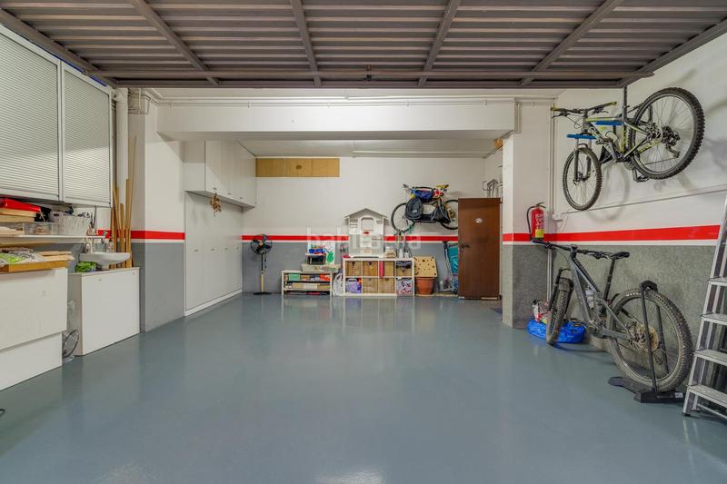 Foto d4e4ace2-ffe3-4a8f-813f-3eb302f4ea7c. Reihenhaus mit heizung pool in Teià