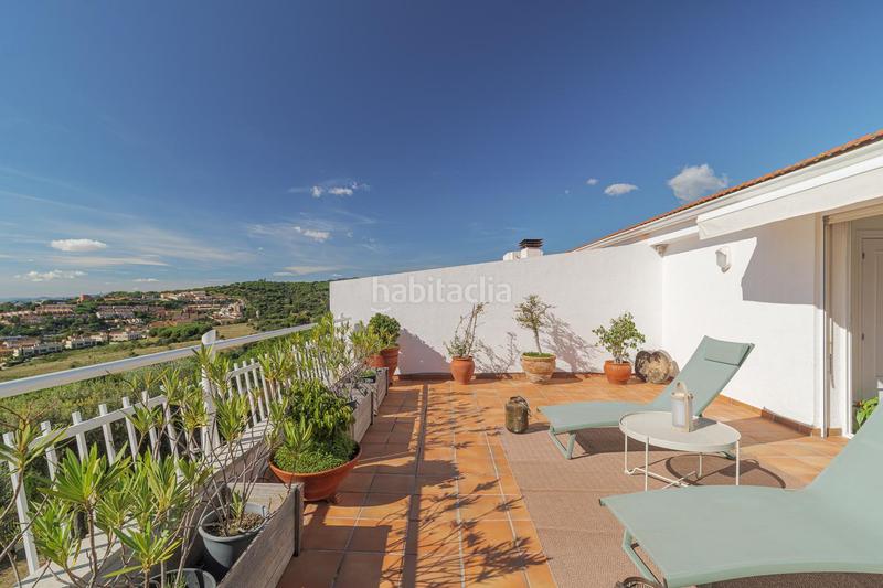 Foto db86f045-d437-4cde-add1-b2a1e4cfbd8d. Reihenhaus mit heizung pool in Teià