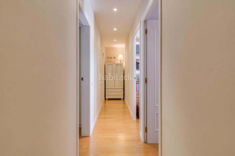 Foto ebb379a9-24b8-43a3-b4e9-067122832588. Reihenhaus mit heizung pool in Teià