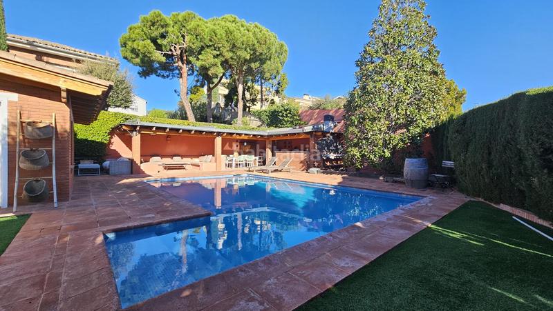 Foto 67d8be8f-bc12-4117-ba25-03b76e818fe7. Affitto casa con riscaldamento parcheggio piscina in Teià