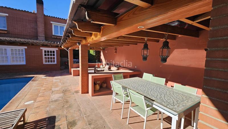 Foto 96f2383e-47aa-44b4-bc55-0b3319d68a06. Affitto casa con riscaldamento parcheggio piscina in Teià