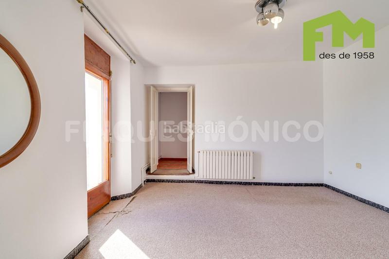 Foto 4eb689e9-3370-456b-ad91-60ba23d90735. Casale con riscaldamento in Teià