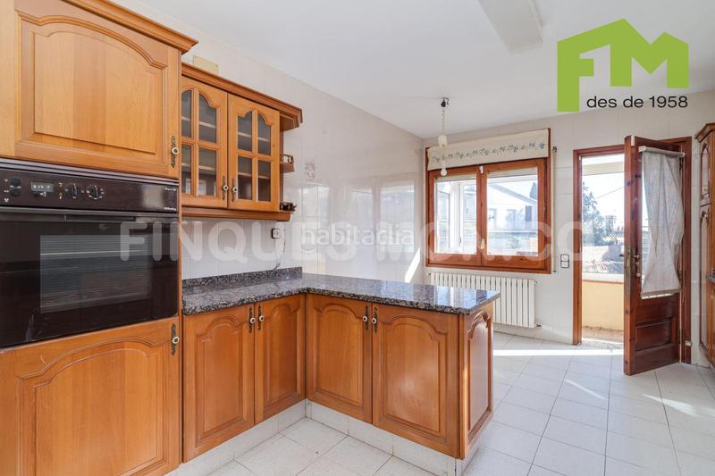 Foto 598af9fd-6f76-4c2f-bb3c-7596a81f930b. Casale con riscaldamento in Teià