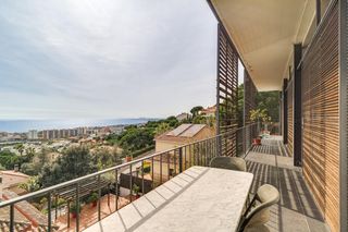 Haus in Teià. Vivir con vistas infinitas al mar
