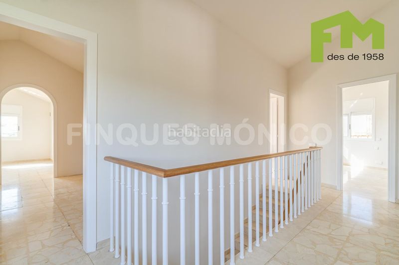 Foto fa31c4cd-7679-4c5b-9667-a1f10eef6f37. Casa amb calefacció aparcament piscina a Bellresguard-Can Teixidó Masnou (El)
