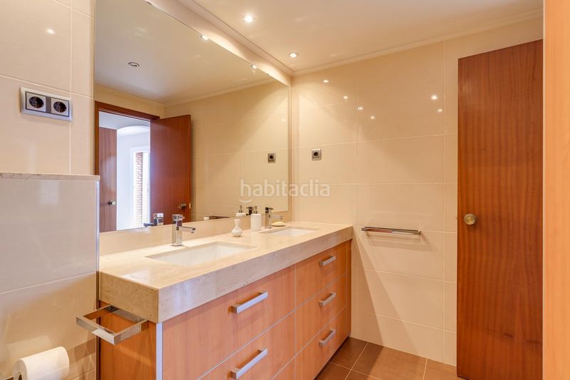 Foto 8f4ab8df-f3b2-497a-af80-0a840200d6f1. Casa amb calefacció piscina a Teià