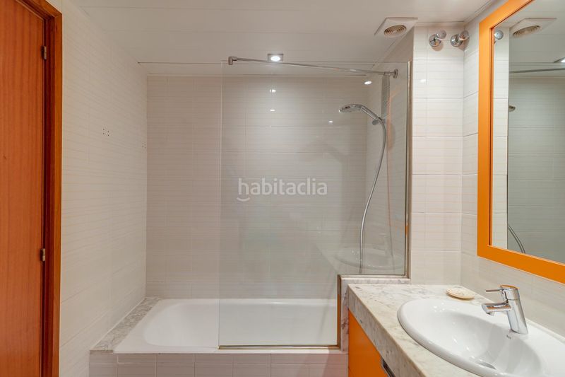 Foto a294b028-852a-4c6d-b15a-e0aad2cc5b0f. Casa amb calefacció piscina a Teià