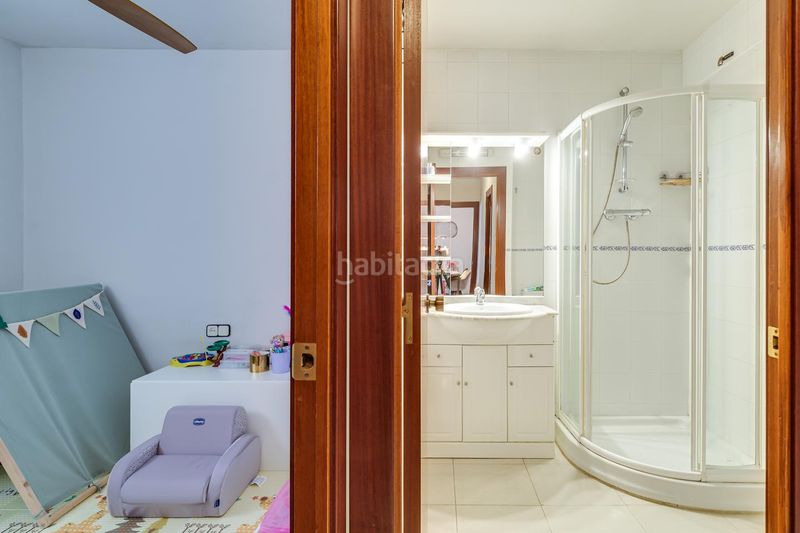 Foto a531103b-7fc7-4ba7-96f2-3fff4a78d7ff. Casa amb calefacció piscina a Teià