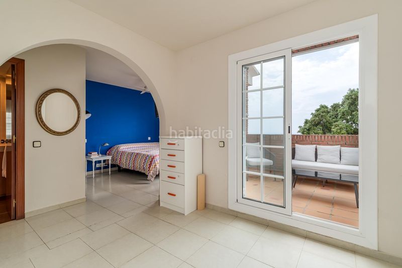 Foto b39d2033-79ee-4fd5-846f-5f5cc2f6e609. Casa amb calefacció piscina a Teià