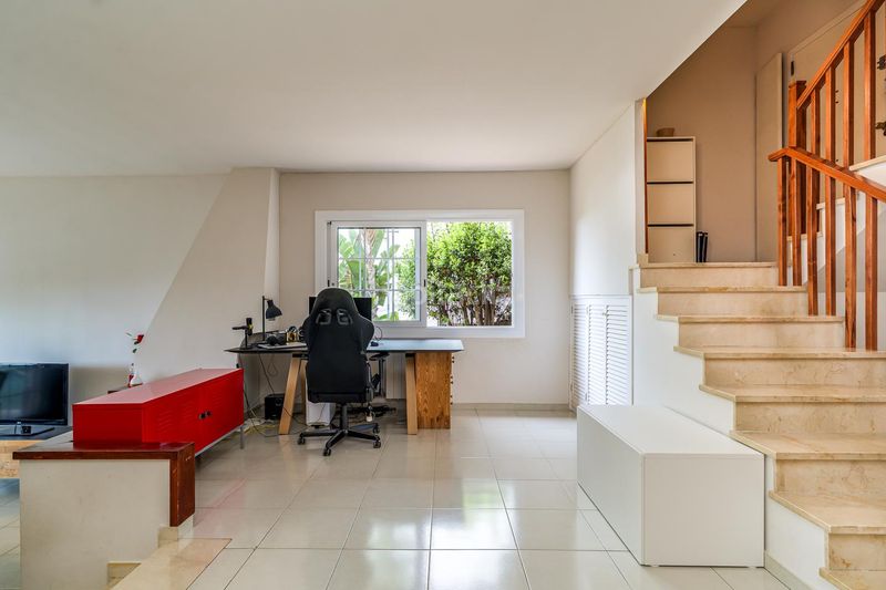 Foto f26feb76-d865-4ad2-970b-28f912d39a4a. Casa amb calefacció piscina a Teià