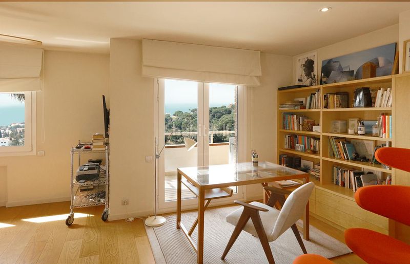 Foto e70809e5-ab1e-49e2-ba1b-cb9857168de8. Casa amb calefacció a Teià