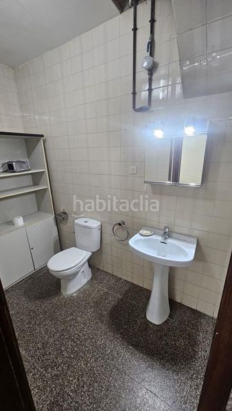 Foto 79a749af-ae6d-457e-a2d1-c32074a36341. Rent business premise in Teià