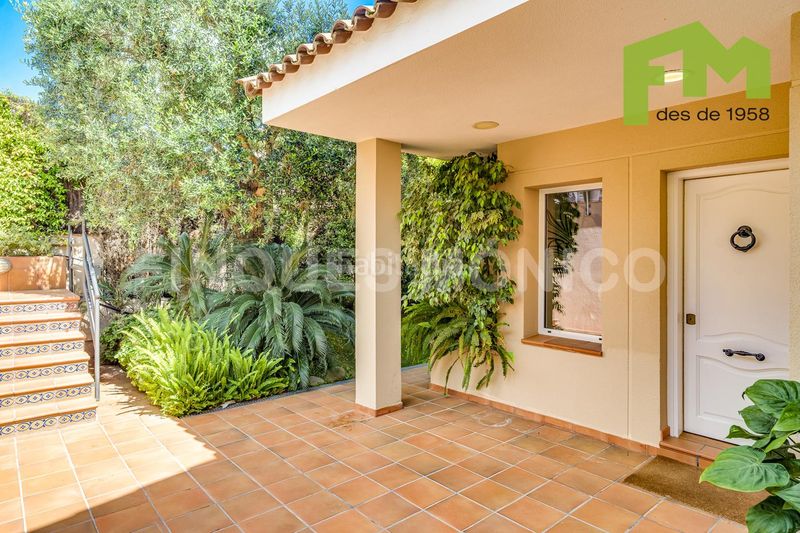 Foto 0ca5b323-c1a8-479f-a067-c4a32b1661dd. Casa amb calefacció piscina a Teià