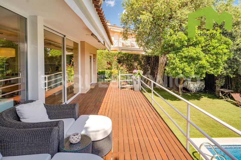 Foto 18470ae6-3360-4753-87d9-452778cbef39. Casa amb calefacció piscina a Teià