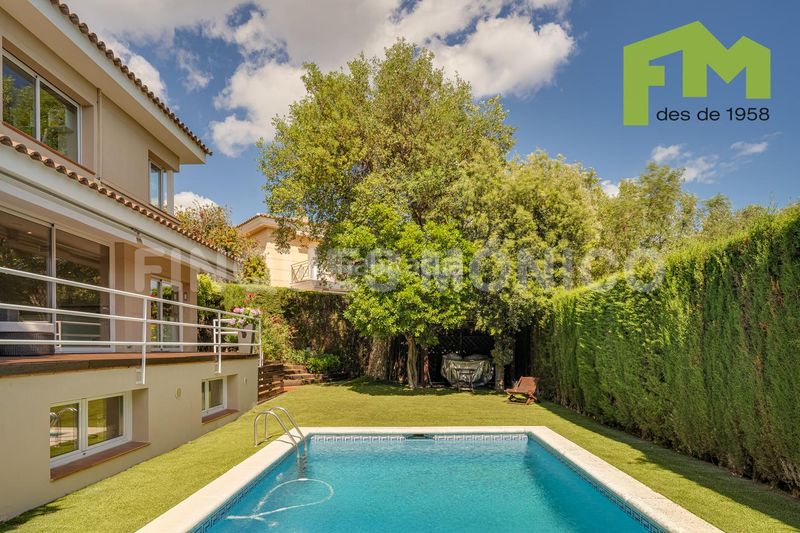 Foto 5a15257e-764a-442b-8058-2d48a57b9201. Casa amb calefacció piscina a Teià