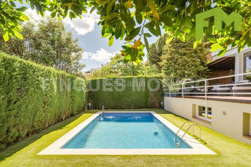 Foto 92492989-aecc-4c3a-ba2e-9babfab5f012. Casa amb calefacció piscina a Teià