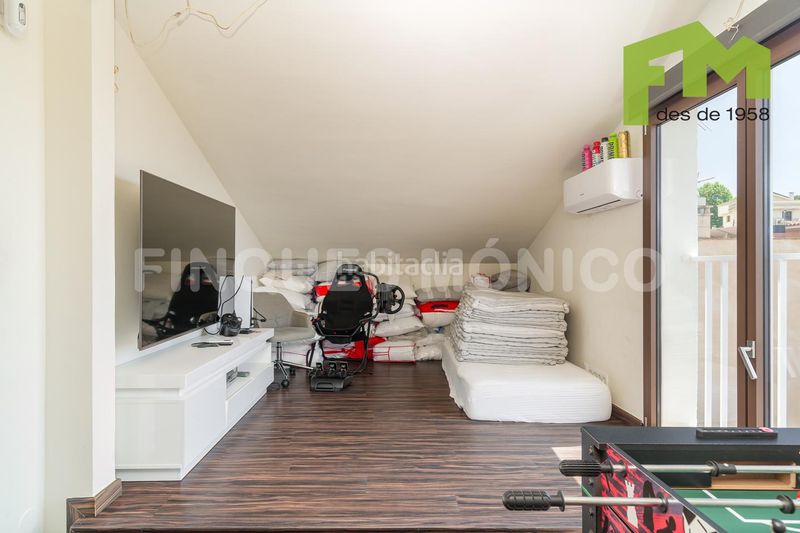 Foto da40dbce-21df-4e2c-84dd-447443097b97. Casa amb calefacció piscina a Califòrnia-Santa Madrona Masnou (El)