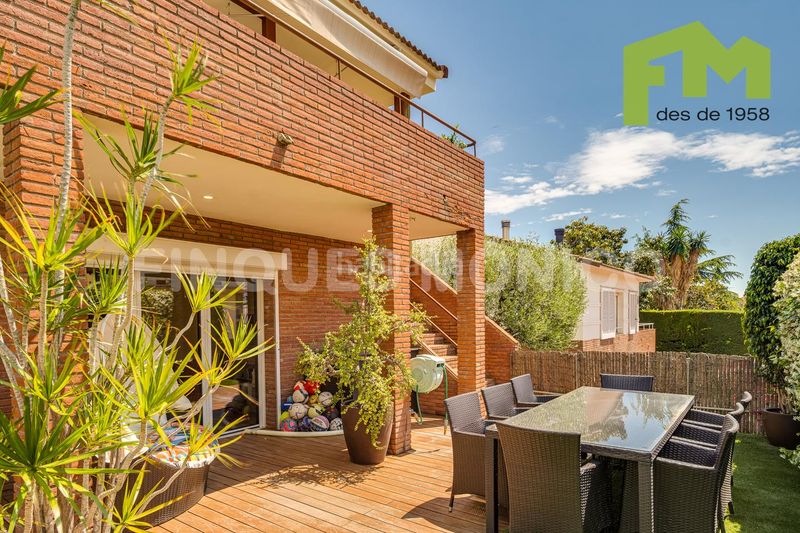 Foto fdddc6a3-648f-492e-8b04-d67373dc70b2. Casa amb calefacció piscina a Califòrnia-Santa Madrona Masnou (El)