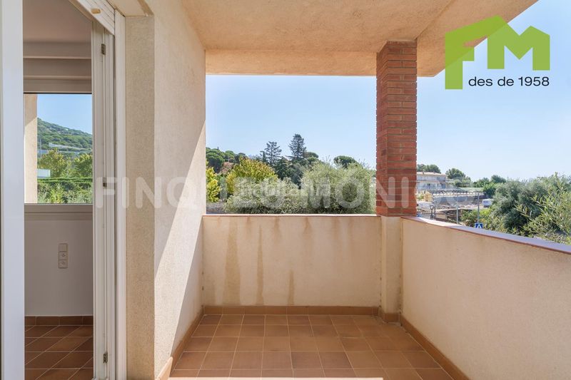 Foto 4bc18f60-e99a-4d59-9a58-5c7a79c637d1. Casa amb calefacció a Teià