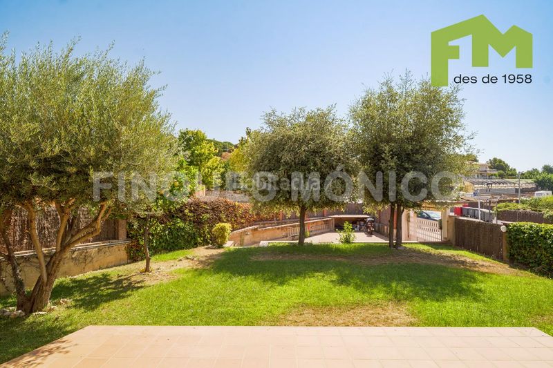 Foto a9ec8b99-523e-4a8b-b9a6-8ba1082afe16. Casa amb calefacció a Teià