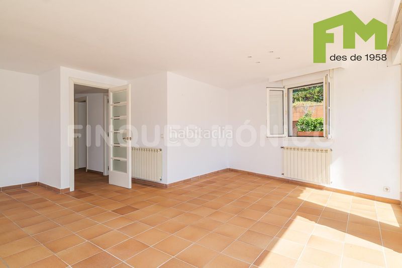 Foto dd961d69-17e6-4645-949a-3573d9a5ebe2. Casa amb calefacció a Teià
