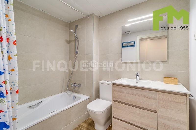 Foto 67218c46-b662-42ca-9fe6-a784ad5151d0. Pis amb calefacció aparcament piscina a Teià