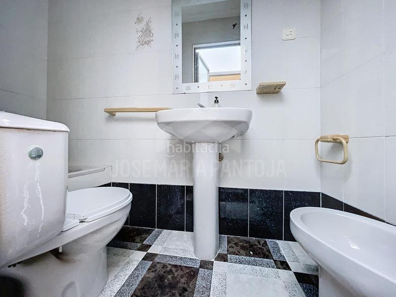 Foto 6d3ae88a-51d7-4955-b5b2-ac13317c12df. Casa con riscaldamento in Chapín - Campus Universitario - Navinco Jerez de la Frontera