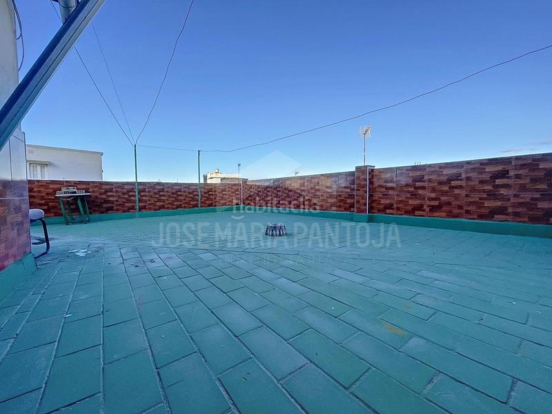 Foto 871c1eb3-4b05-435b-9012-c5d595438c51. Casa con riscaldamento in Chapín - Campus Universitario - Navinco Jerez de la Frontera