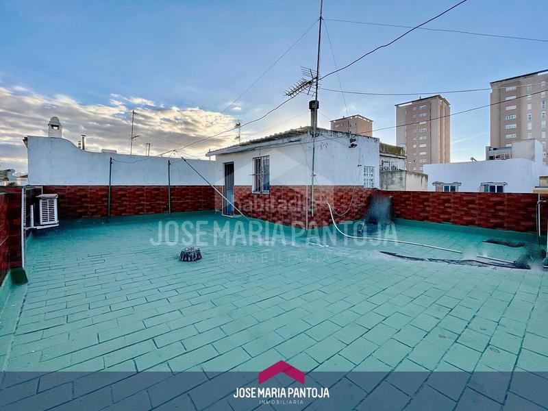 Foto d786a0c8-9a2b-42da-9b01-e9a921a502f1. Casa con riscaldamento in Chapín - Campus Universitario - Navinco Jerez de la Frontera