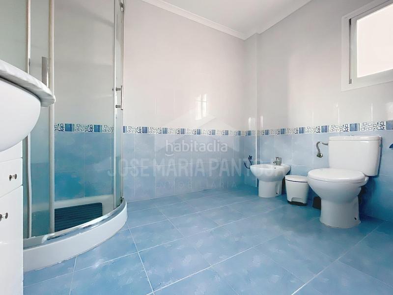 Foto dc1d18c5-6097-41c6-b3d8-7275bff98fc4. Casa con riscaldamento in Chapín - Campus Universitario - Navinco Jerez de la Frontera