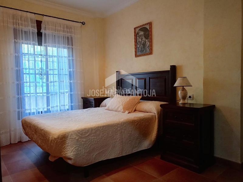 Foto 83d8e198-16fa-4f55-bd35-b1309365d0fb. Chalet con riscaldamento parcheggio piscina in Arcos de la Frontera