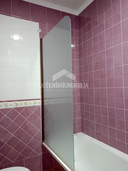 Foto 8e5b466d-0c80-4bd1-a0ea-982d5ea99f7e. Chalet con riscaldamento parcheggio piscina in Arcos de la Frontera