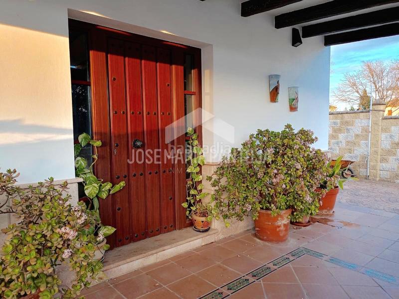 Foto 8ebdfe22-542c-4eac-ba11-6b6e2b9ef617. Chalet con riscaldamento parcheggio piscina in Arcos de la Frontera