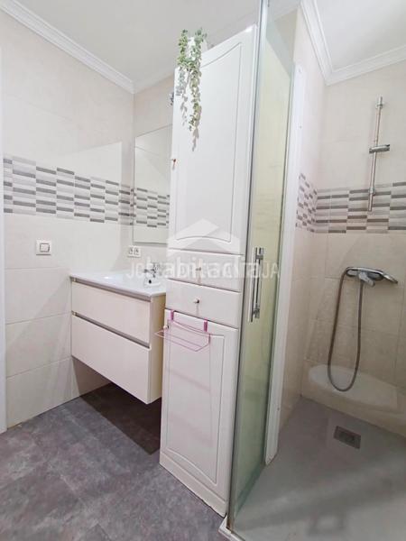 Foto 0a9e6638-33b7-441b-a36f-28eebbadf0a9. Piso  luminoso en puertas del sur, ideal para entrar a vivir en Jerez de la Frontera