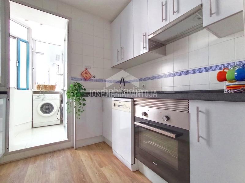 Foto 380f830f-28a1-470c-b1ee-4b6069ae7a1f. Piso  luminoso en puertas del sur, ideal para entrar a vivir en Jerez de la Frontera