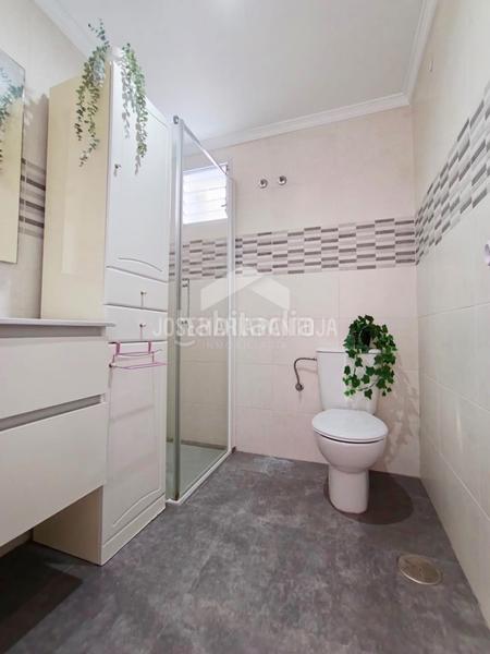 Foto f330efbb-2449-463a-8362-aac866ef1d1e. Piso  luminoso en puertas del sur, ideal para entrar a vivir en Jerez de la Frontera