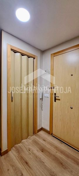Foto 20182224-6170-4a79-ad16-ebbf6dcf4f62. Pis amb calefacció aparcament piscina a Chapín - Campus Universitario - Navinco Jerez de la Frontera