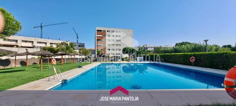 Foto ef674d05-5060-4083-b7cc-210ac90b1843. Pis amb calefacció aparcament piscina a Chapín - Campus Universitario - Navinco Jerez de la Frontera