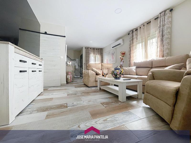 Foto b86159b6-ef14-4bba-9bae-2102a93e86b7. Casa a Caballero Bonald-S. José Obrero-Guadalcacín Jerez de la Frontera