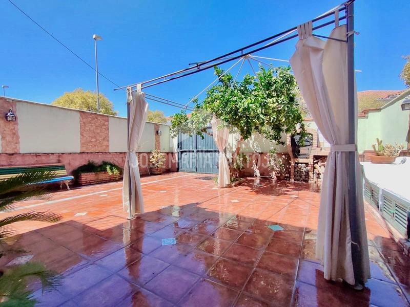 Foto f9f1944e-1090-4b2f-b308-82421df66150. Casa aparellada a Pozoalbero Jerez de la Frontera