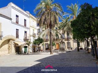 Appartement à Centro. Piso en el centro con garaje y trastero.