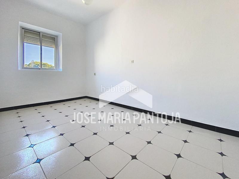 Foto 11df5a6b-58a2-4be2-ad9e-74cb30cf9f7f. Etagenwohnung in La Plata Jerez de la Frontera