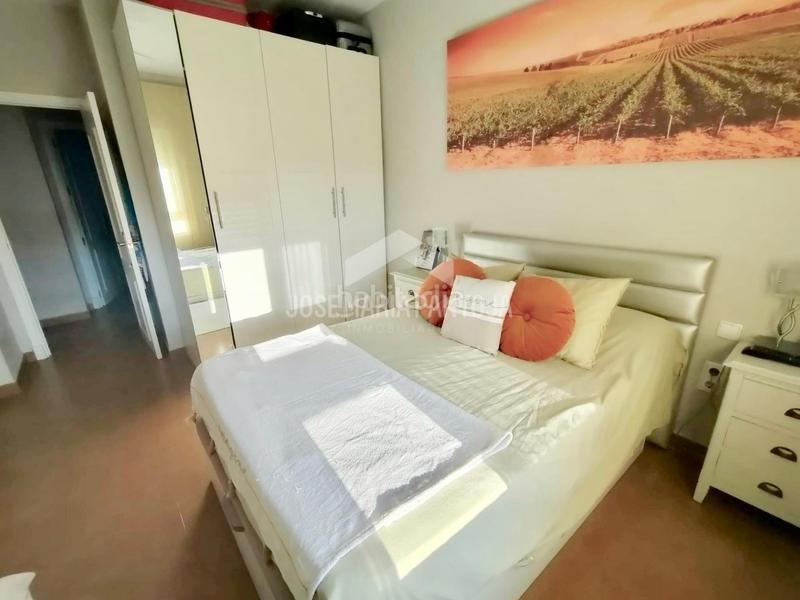 Foto b3f11abc-9366-489f-acb6-a957f6260100. Appartamento con parcheggio in Montealto Jerez de la Frontera