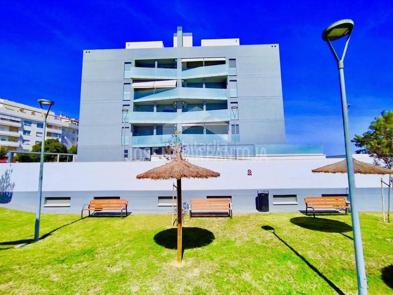 Foto 9430bc43-35a8-43e3-93da-eb1f4dff5f79. Flat with parking pool in Caballero Bonald-S. José Obrero-Guadalcacín Jerez de la Frontera