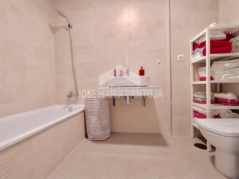 Foto d5410911-1db4-4069-9260-72ee22a472ea. Flat with parking pool in Caballero Bonald-S. José Obrero-Guadalcacín Jerez de la Frontera