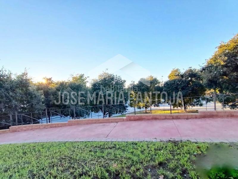 Foto 1dc2062d-8d39-46a8-bc63-b3b3fa548ed3. Appartement dans Santiago - Coronación Jerez de la Frontera