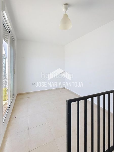 Foto 0e6b8043-3362-4fa8-aefe-091b703bb509. Pis amb calefacció aparcament a Arcos de la Frontera