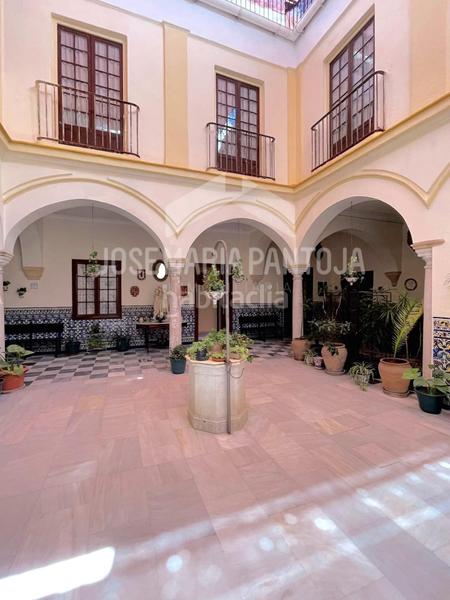 Foto f58895ee-4d81-49bd-b76f-85a9f425503a. Maison avec chauffage parking dans Centro Jerez de la Frontera